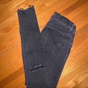 Levi’s 710 Skinny Ripped Jeans